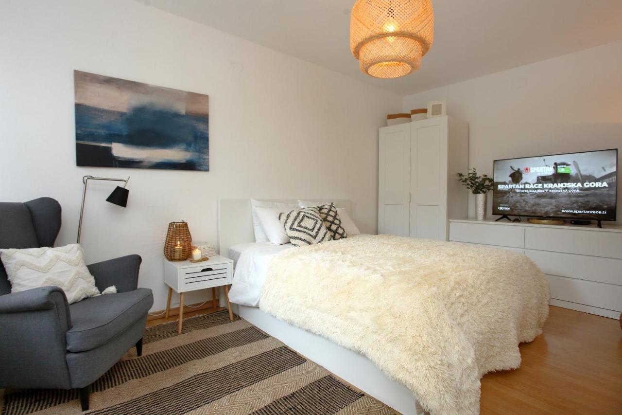 Izola Dreamy Stays Kord Exteriér fotografie
